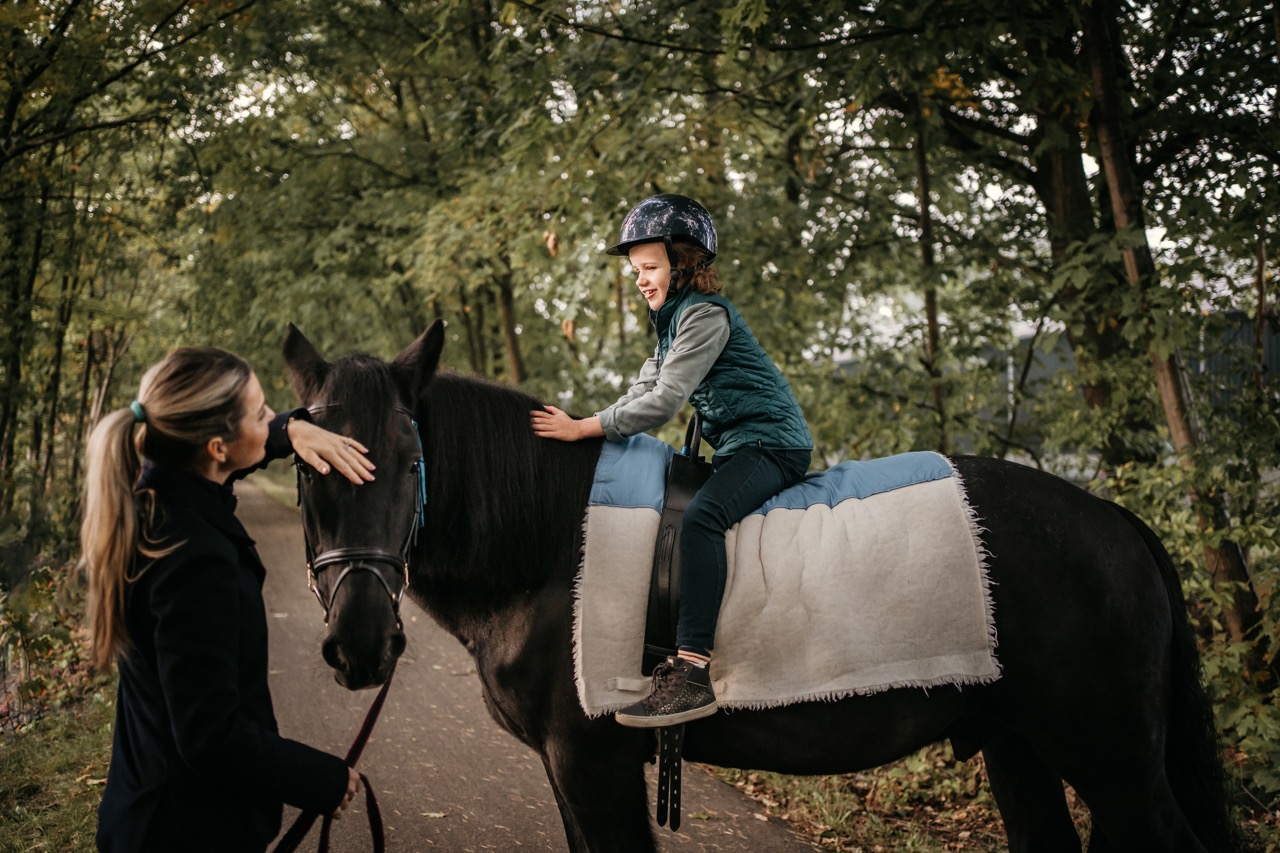 OLYMPIC SHOW JUMPER EDWINA TOPS-ALEXANDER OFFICIALLY LAUNCHES NEW FOUNDATION INSPIRED BY HER HORSE ITOT DU CHATEAU